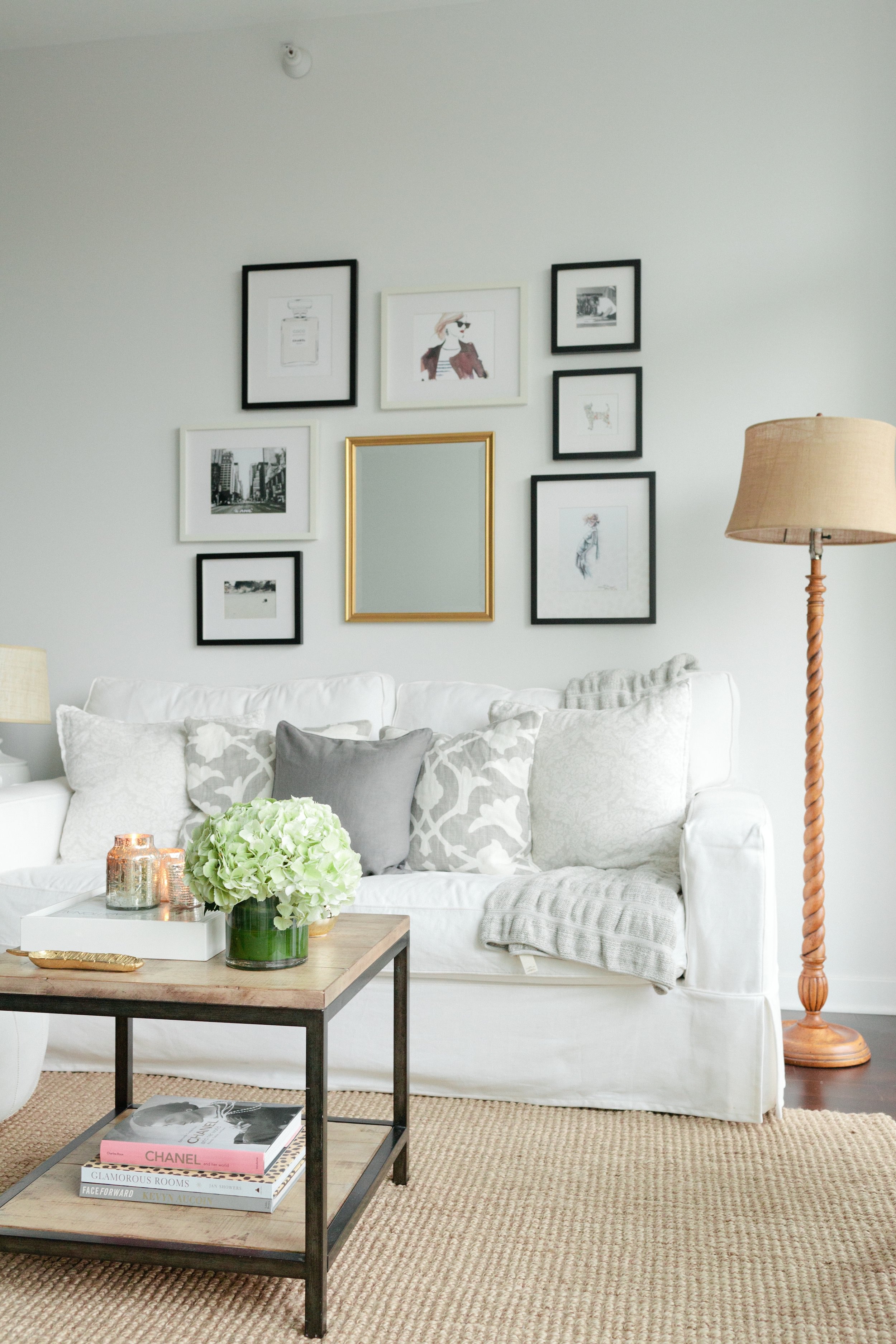 Rue-Stoffer Photography Rue-Stoffer Photography | My First Chicago Apartment