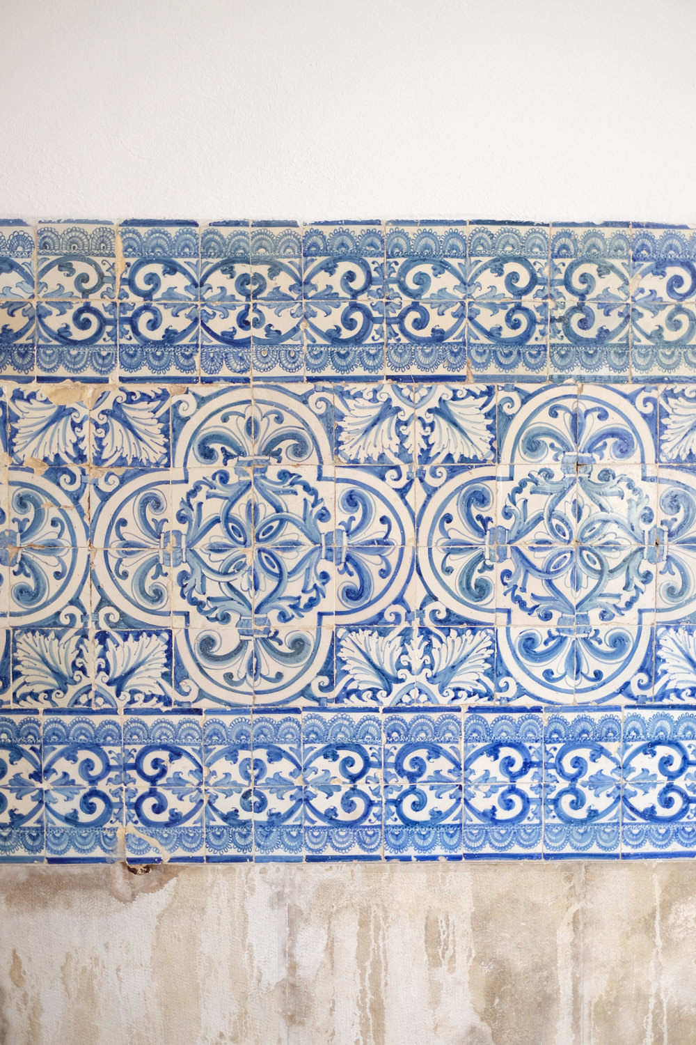 Lisbon wall azulejos