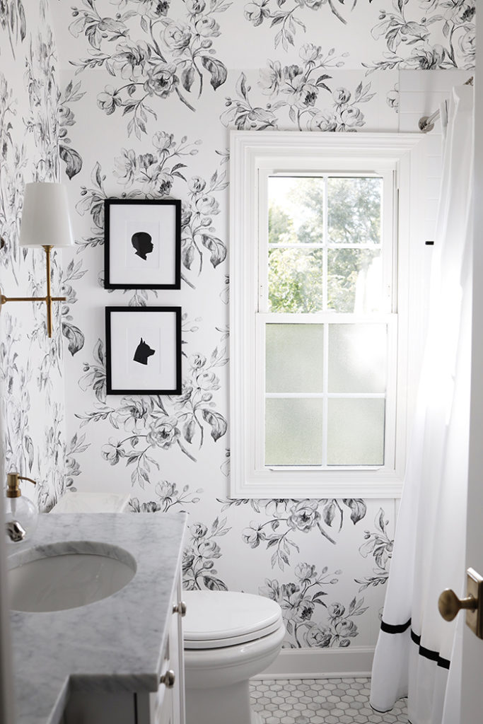 6 Dark Wallpapers To Create A Statement Bathroom  Hovia