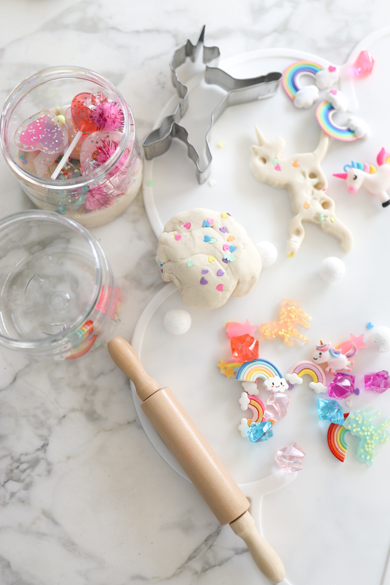 DIY on a Dime: Make a Playdough Kit