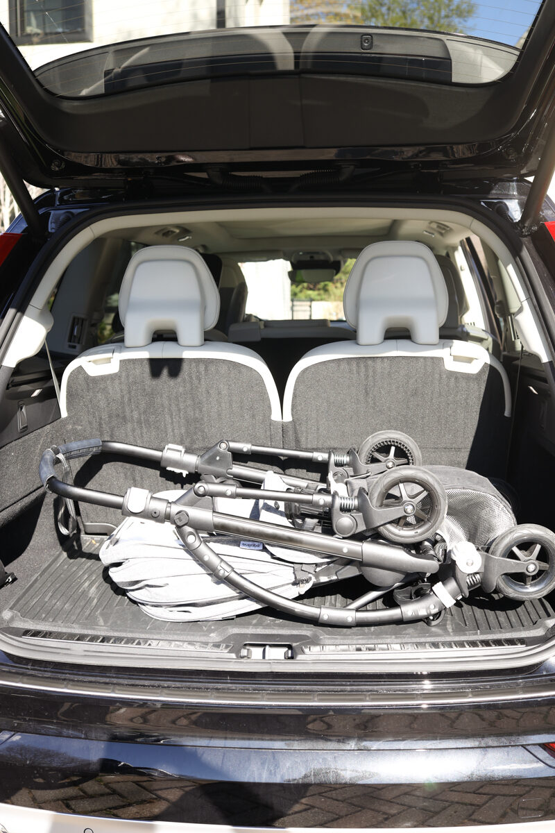 A Review of the Volvo XC90 Review and How it Fits Two Car Seats