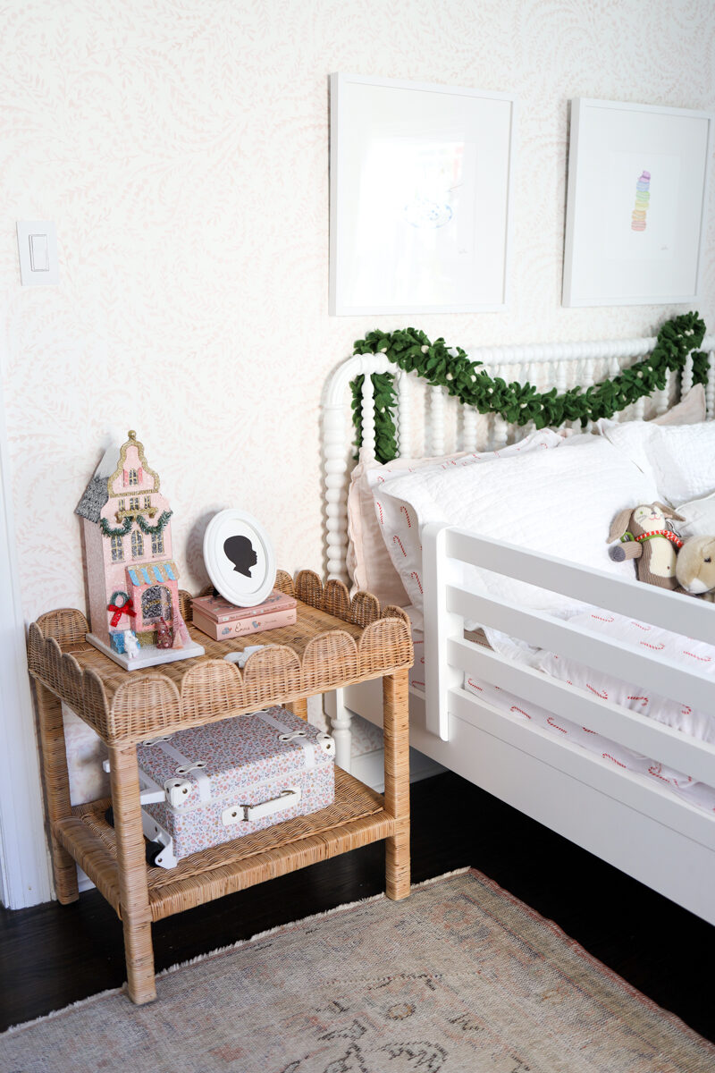Our Home (Tour) For the Holidays - kids room holiday decor