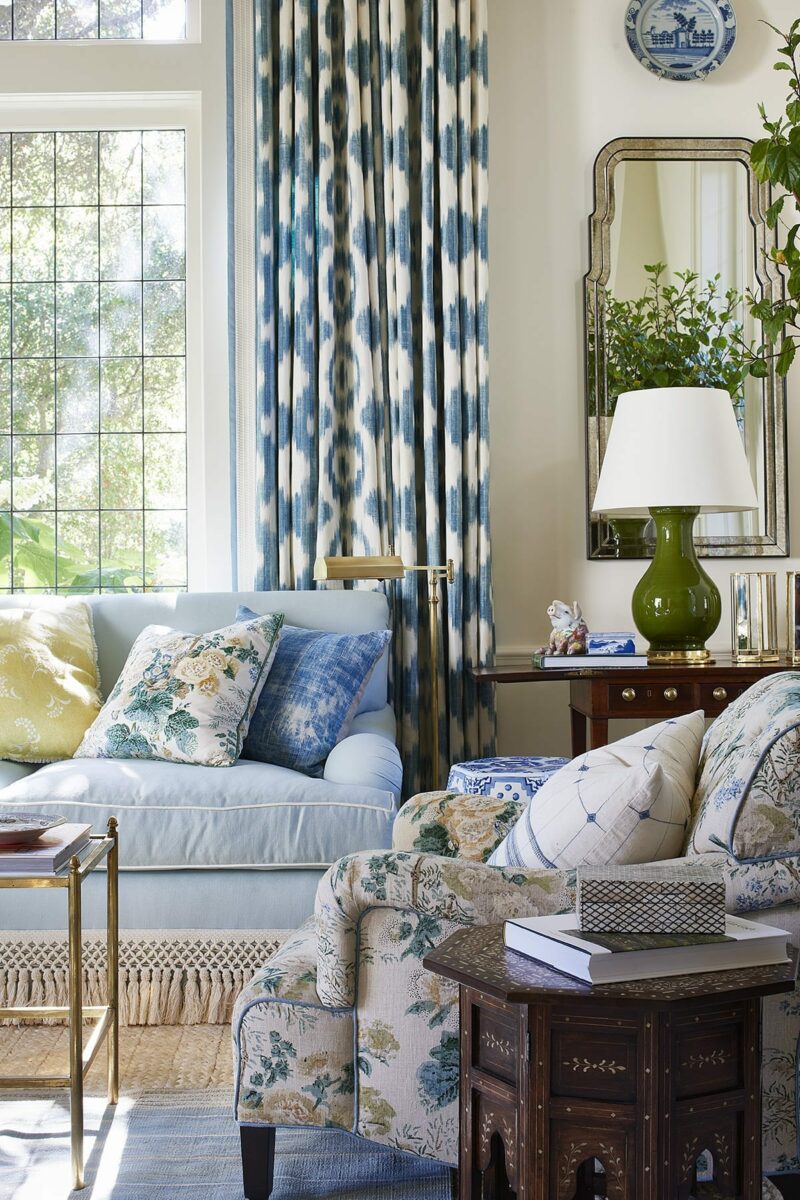 Decorating With Blue and White