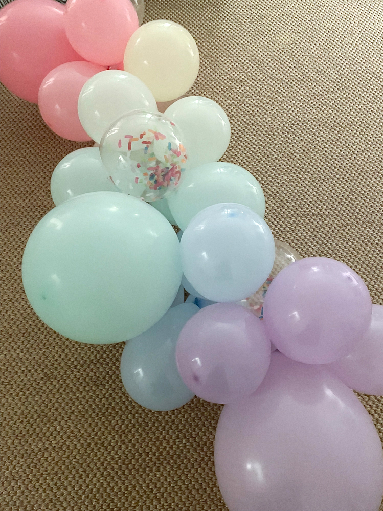 balloon garland